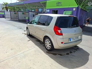 Renault esceni  2008