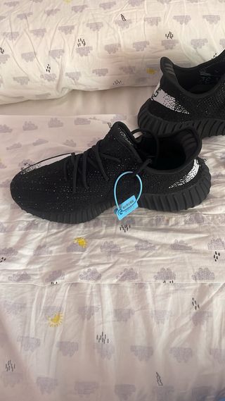 Adidas Yeezy 350 V2 Zebra