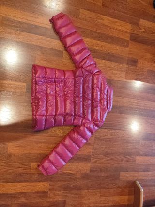 Moncler rosa acolchado