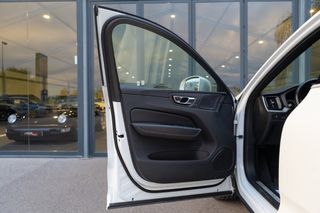 VOLVO XC60 D4 R-DESIGN AUTO 190 CV