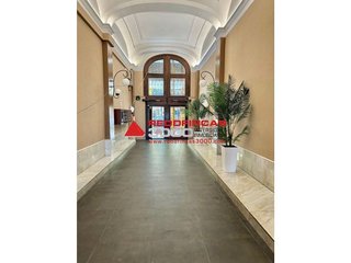 Local comercial en venta en L'Antiga Esquerra de l'Eixample en Barcelona