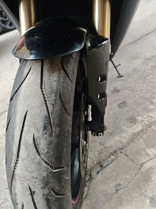 Yamaha YZF R6 2005

