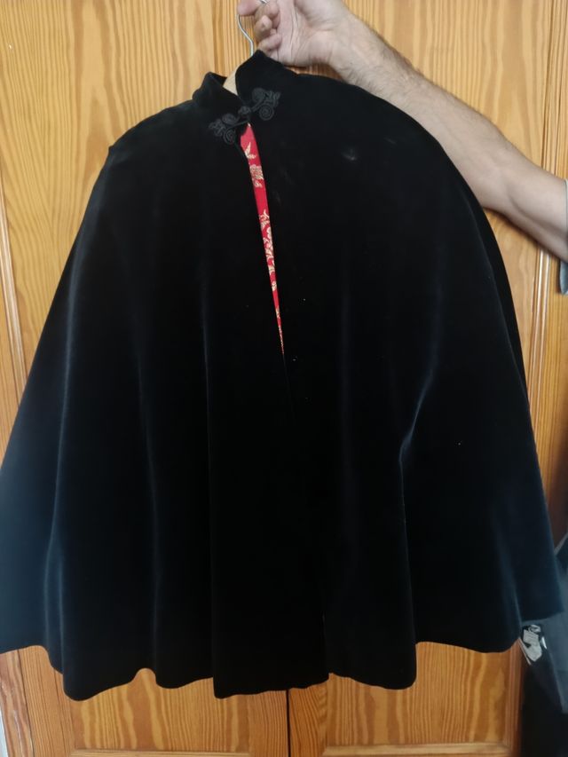 Capa fallera terciopelo negra infantil 3-4 años 7