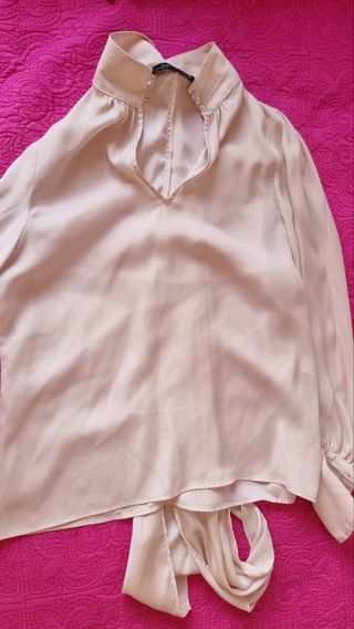 Camisa Beige. TL. Zara