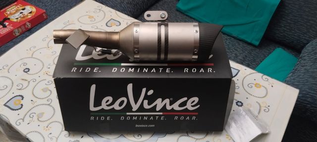 Escape Leo Vince LV-PRO para Forza X-adv 750