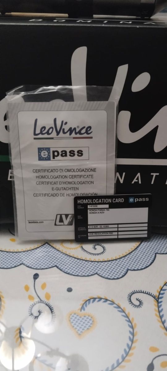 Escape Leo Vince LV-PRO para Forza X-adv 750