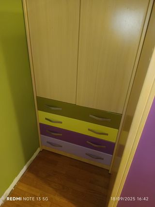 Habitación infantil doble cama