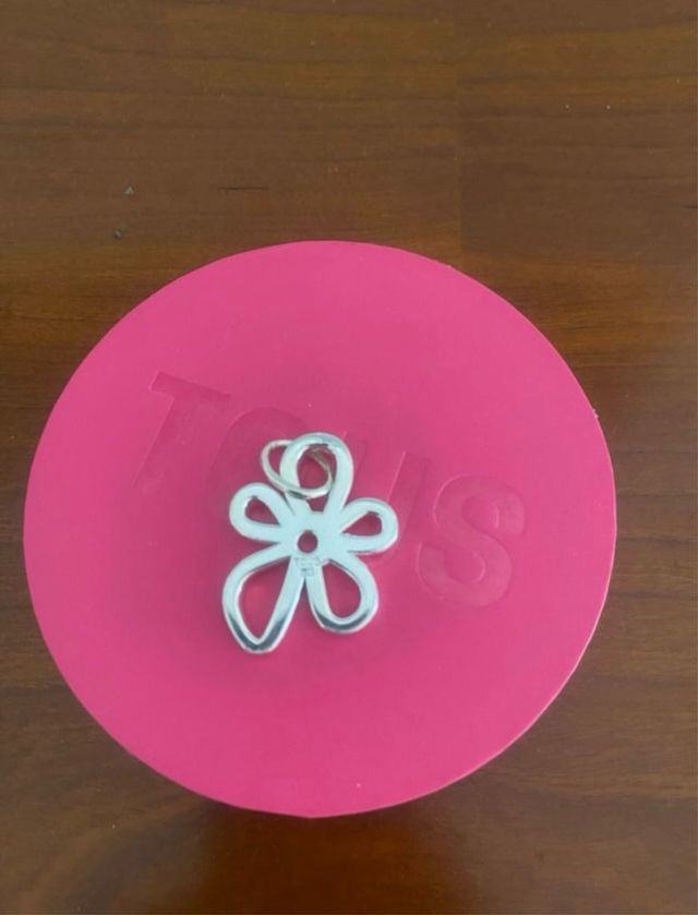 Lote pulsera ,pendiente y colgante Tous