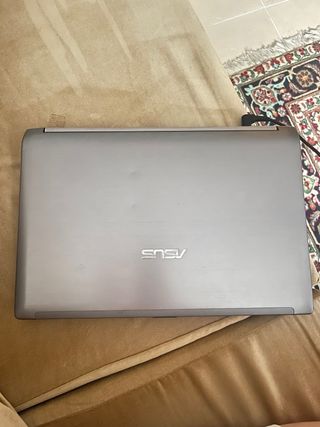 Portátil ASUS i7 6GB RAM 256GB SSD GEFORCE