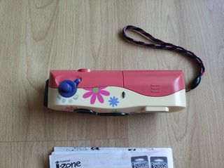 Polaroid Barbie i-Zone