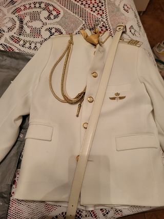 Traje Comunión Blanco y Dorado con Zapatos
