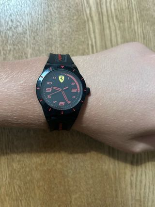 Reloj de pulsera Ferrari Negro y Rojo