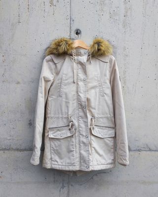 Chaquetón con Capucha