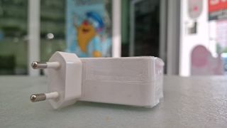 Adaptador de Corriente Epilum PA-60W