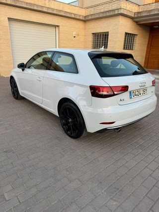 Audi A3 Sportback Design Edition 1.6 TDI 116CV
