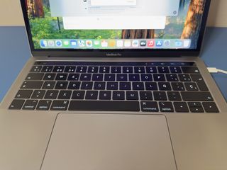 MacBook Pro 13" 256 GB 2019