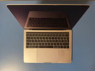 MacBook Pro 13" 256 GB 2019