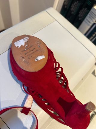 Sandalias Sacha London Ante Rojo Tacón 10cm