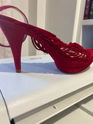 Sandalias Sacha London Ante Rojo Tacón 10cm