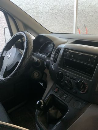 Nissan NV200 2012