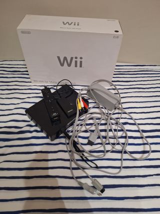Consola Nintendo Wii + juegos + Caja y mando