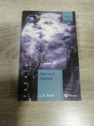 Clara en la oscuridad