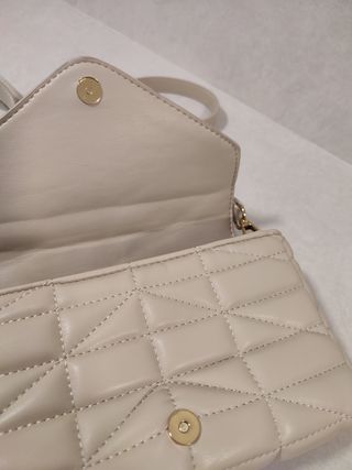Bolso Zara Beige y Dorado