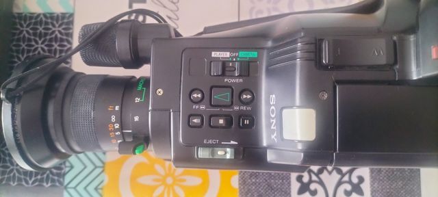 Videocámara Sony Handycam CCD-TR555