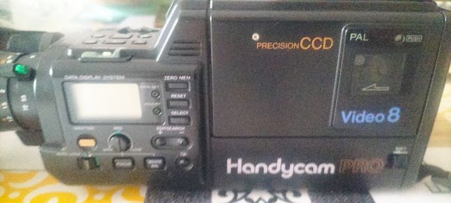 Videocámara Sony Handycam CCD-TR555