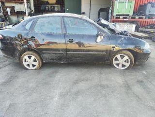 346913 rejilla paragolpes del seat cordoba berlina