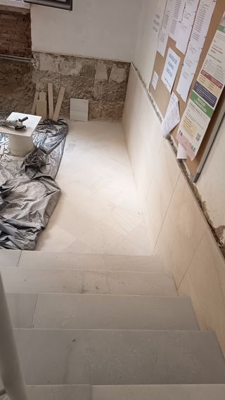 Trabajos de pintura y parquet  Alisado de paredes