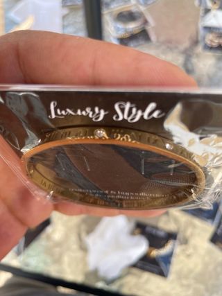 Pulsera Números Diseño Acero y Oro 18K