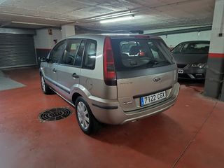 Ford Fusion 2004