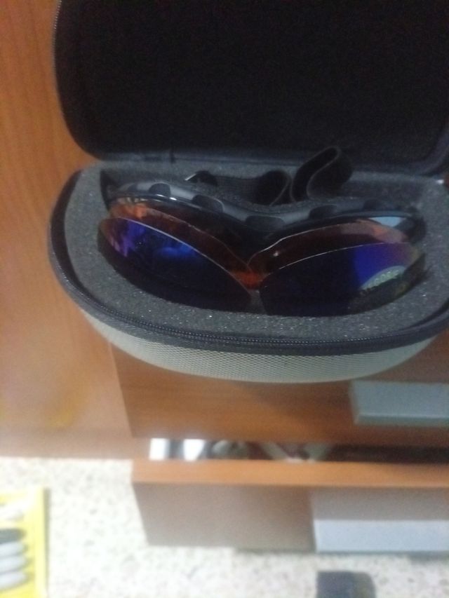 Estuche Gafas ciclismo Crivit A estrenar