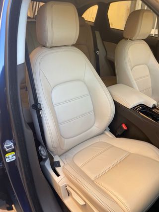 Jaguar F-Pace 2018