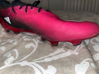 Botas de fútbol Adidas gama alta rosas