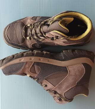 Botas de montaña Quechua T36