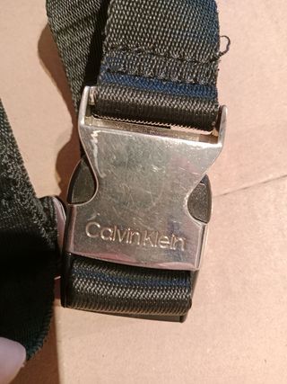 Riñonera Calvin Klein Beige y Negra