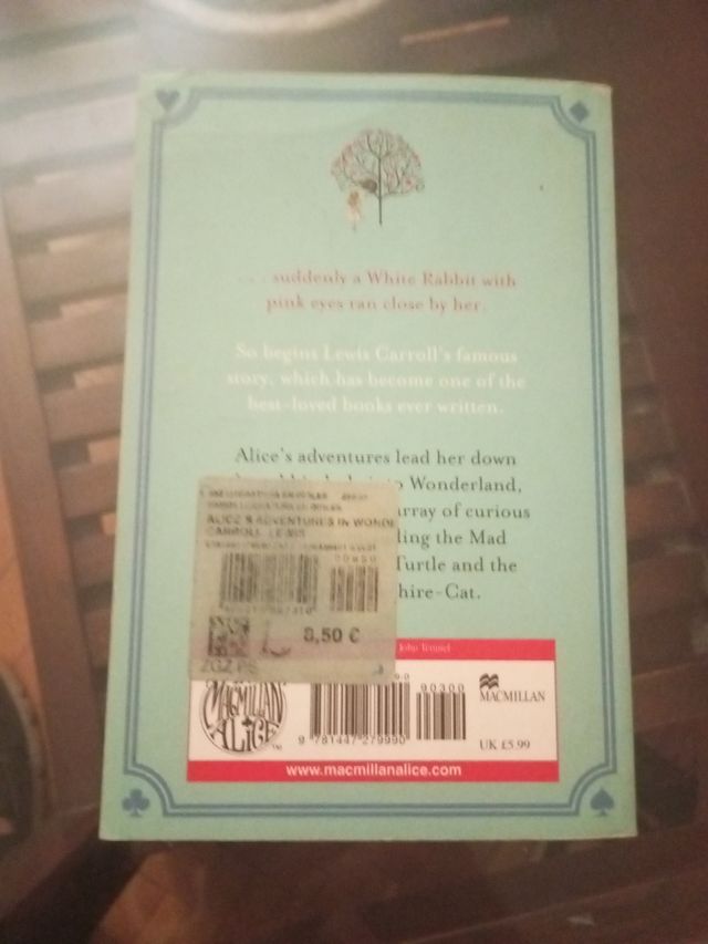 Alice's Adventures in Wonderland (The Macmillan...