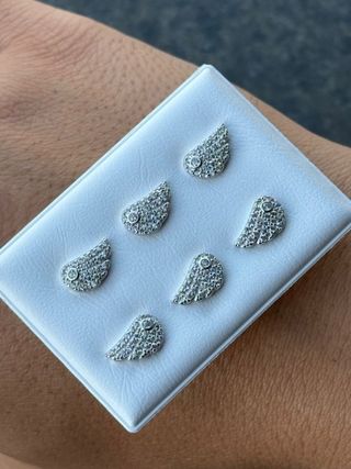 Pendientes de ala con circonitas