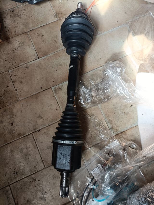 Transmissão esquerda Alfa Romeo giulietta 2.0jtd