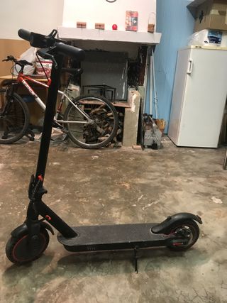 Patinete Eléctrico Negro