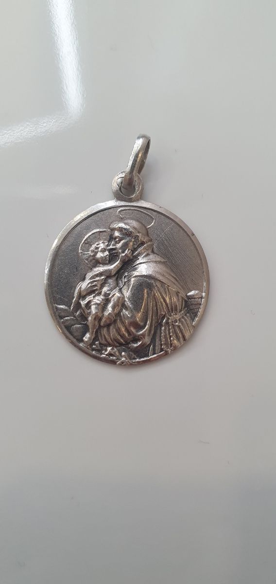 Medalla San Antonio Plata