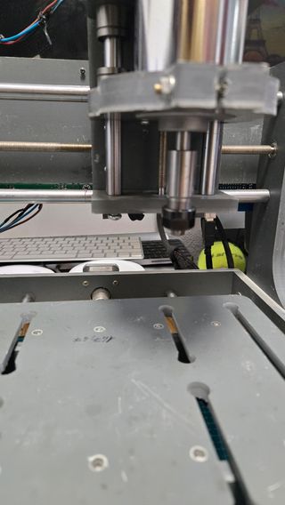 Router CNC 2020B