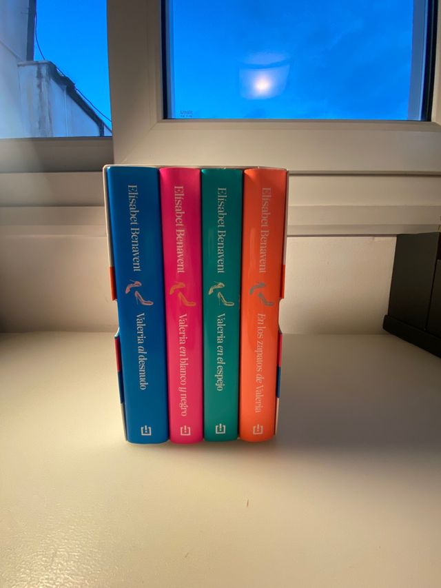 La saga de Valeria (edición estuche): En los za...