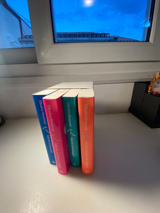 La saga de Valeria (edición estuche): En los za...