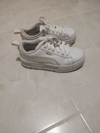 Zapatos Puma Niña Blancos nr. 32