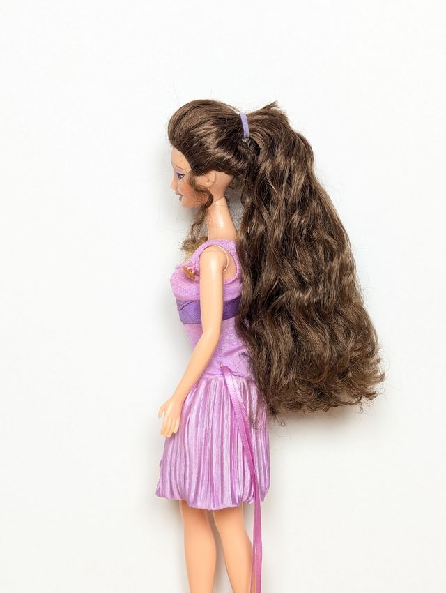 Barbie Megara Fashion Secrets