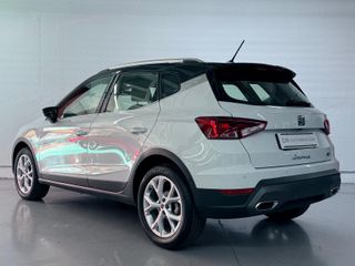 SEAT Arona 2024