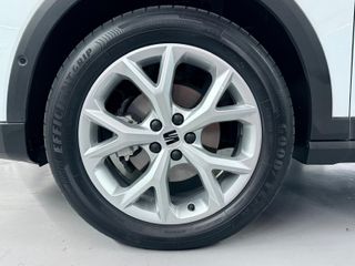 SEAT Arona 2024